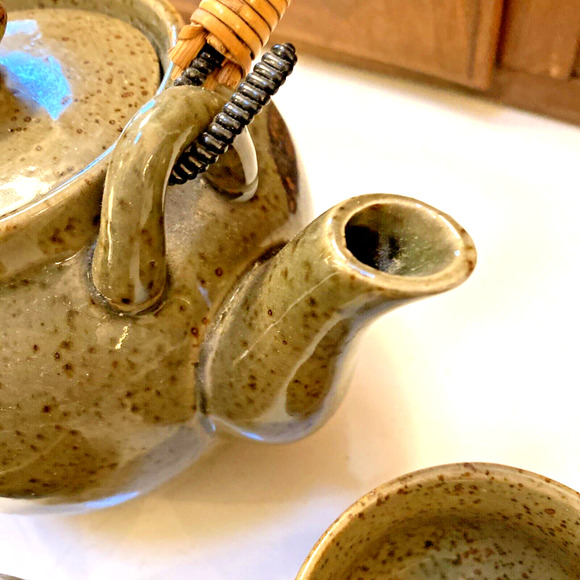 Vintage OMC Japan Tea Set Art Pottery Teapot & 4 Cups Stoneware Floral 70s Decor - Picture 7 of 12
